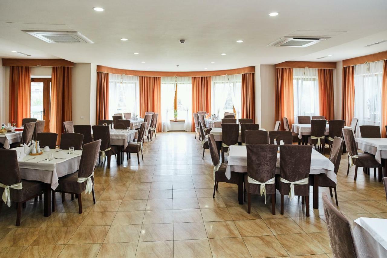 Hotel Patriarshyi Lviv Dış mekan fotoğraf