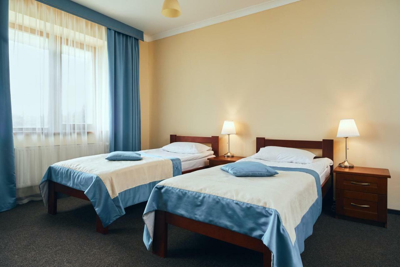 Hotel Patriarshyi Lviv Dış mekan fotoğraf